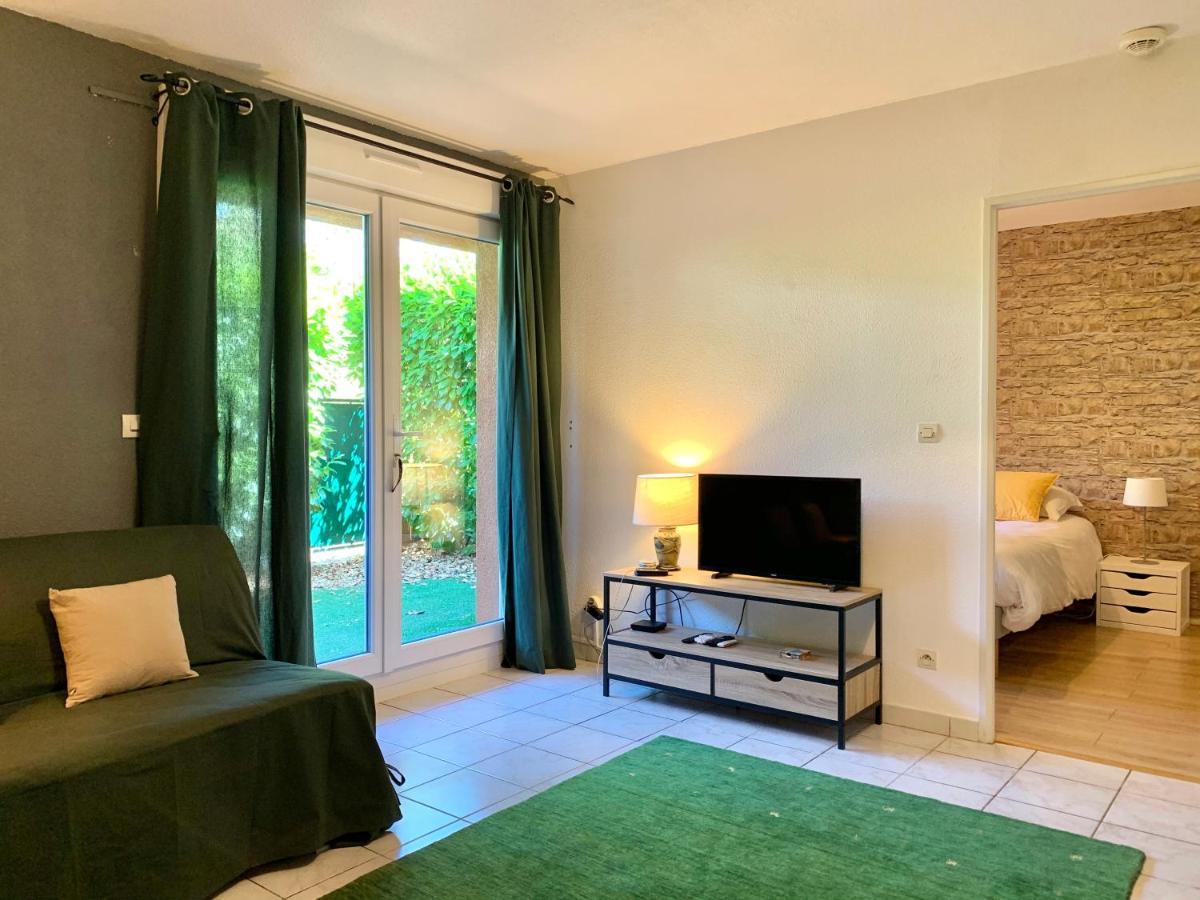 Blagnac : Appartement T2 Avec Jardin, Parking Et Climatisation Экстерьер фото